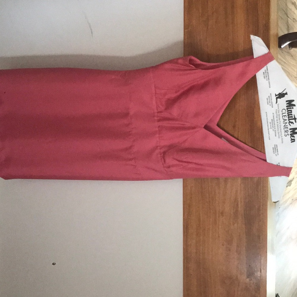 Pink dress - Picture 2 of 2